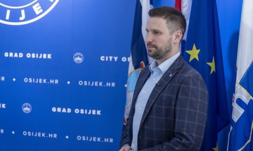 Troje zastupnika nije opravdalo nedolazak na sjednicu: Evo s koliko su kažnjeni