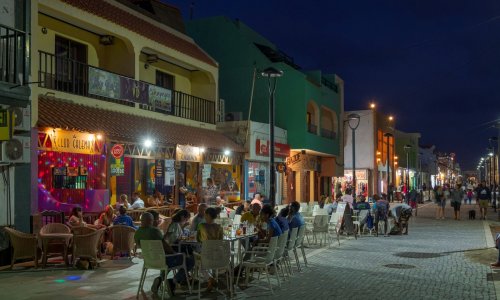 Teška bolest širi se popularnom egzotičnom destinacijom, raste broj oboljelih, ima i mrtvih