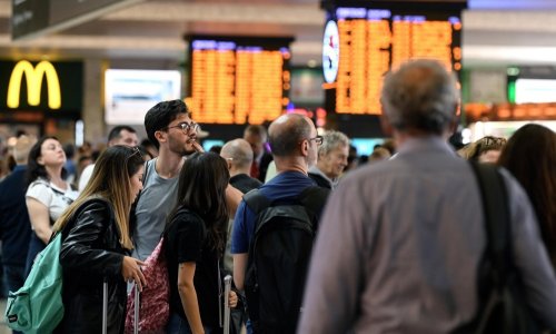 Piromani podmetnuli požar na željeznici blizu Bologne? Vatra zahvatila skretnicu