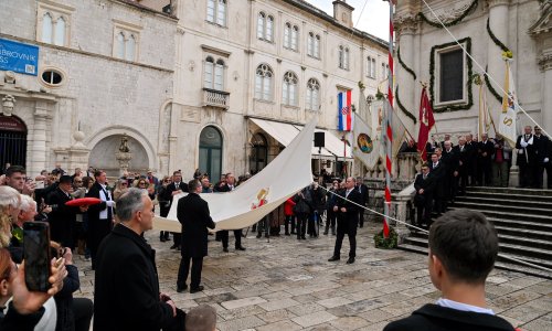 Tradicija koja živi: Festa sv. Vlaha zatvorena spuštanjem svečevog barjaka