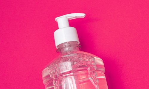 Skupi gelovi za tuširanje 'pali' na testu, a pobijedili oni iz Lidla i DM-a: Evo koje izbjegavati