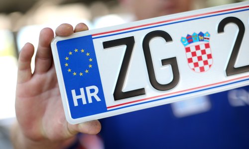 'HR naljepnica' na automobilu: Kada je obavezna, a kada nije