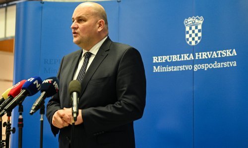 Proširila se glasina o promjeni rada trgovina nedjeljom, stigao komentar ministra Šušnjara