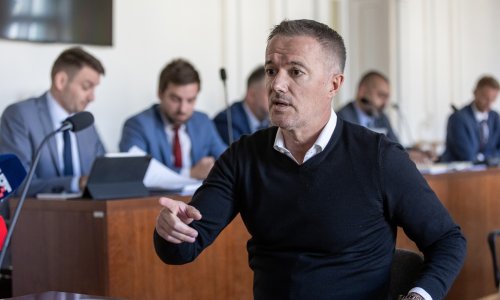 Ova fotografija najbolji je dokaz koliko Joško Jeličić voli SHNL! Tko bi u ovom stanju došao...