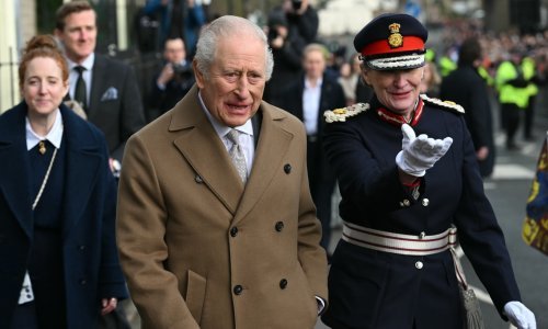 Kralj Charles zabrinut je zbog novih optužbi protiv bivšeg princa Andrewa; ovo će napraviti