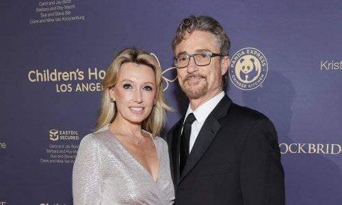 Pjevačica objavila razvod nakon što je otkriveno da se njezin suprug dopisivao s Epsteinom