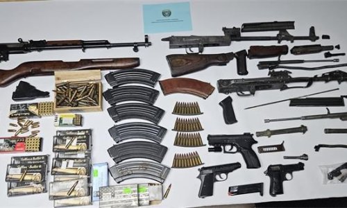Policija kod Makaranina pronašla gomilu oružja, evo kojeg najviše