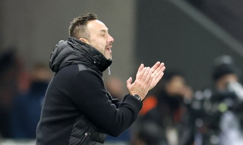 Jedan od najznačajnijih trenera današnjice napustio klub; presudila mu 'petarda'