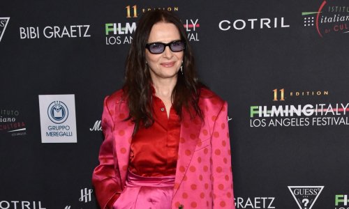 Ovo je tanka granica između kiča i visoke mode, a ona ju je prešla maestralno