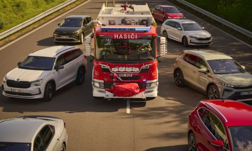 Škoda uvodi upozorenja o nailasku vozila hitne pomoći: Traffication funkcija djeluje u stvarnom vremenu