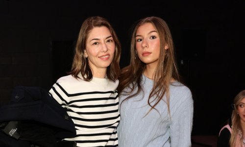 Ukrale pozornost na reviji: Slavna Sofia Coppola pozirala s 15- godišnjom kćeri