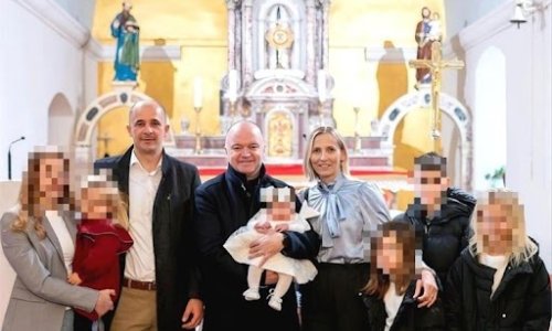 Ministar Šipić na krštenju šestog djeteta u obitelji Majić: 'Svjedočanstvo velike ljubavi'