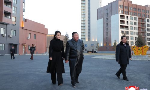 Kim Jong-un gradi stanove za obitelji poginulih vojnika. Sve veća pozornost na njegovu kćer