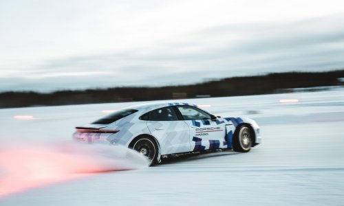 Porsche Taycan GTS na ledu driftao neprekidno 17,503 km: Četvrti naslov potpuno električnog sportaša