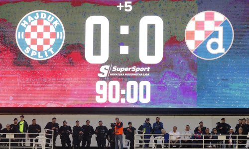 Dinamo i Hajduk igrali u atmosferi kakvu je u Hrvatskoj teško zamisliti