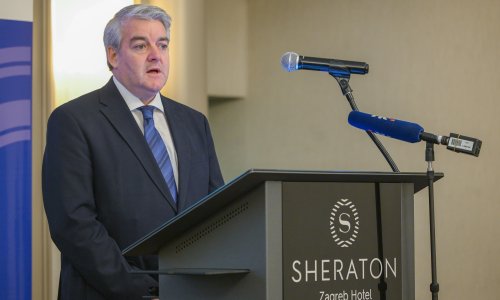 Po treći put: David M. Smith ulazi u novi mandat ravnatelja Instituta Ruđer Bošković