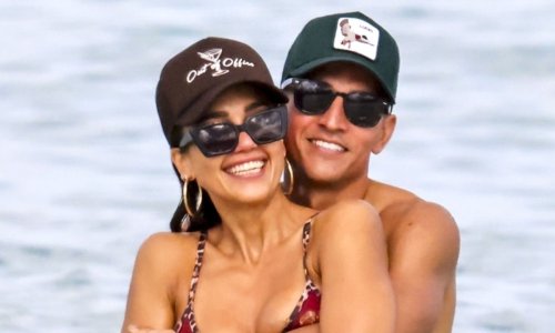 Ovako se slavi razvod! Pogledajte Jessicu Albu u vrućem klinču s novim dečkom