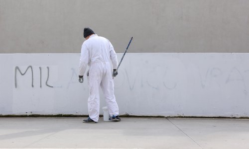 FOTO Uvredljivi grafiti upućeni Milanoviću osvanuli u Splitu