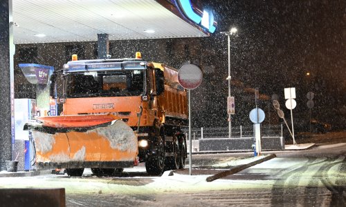 Pljuskovi, snijeg, jak vjetar... Bit će svega do kraja tjedna - jugo će okrenuti na buru