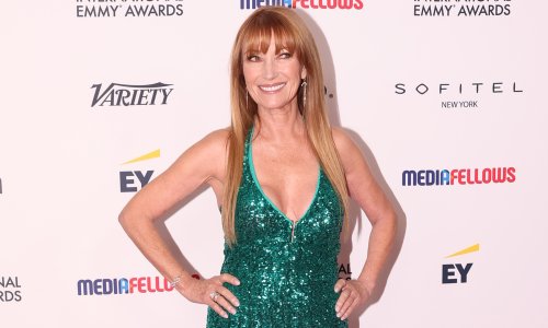 Ima 75, a izgleda kao da joj je 40! Jane Seymour otkrila svoj ritual za blistavu kožu