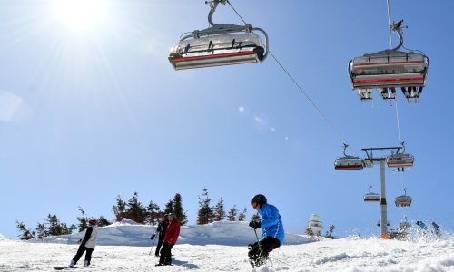 Jeziva scena na Jahorini: Dijete ispalo iz žičare, prevezeno u bolnicu
