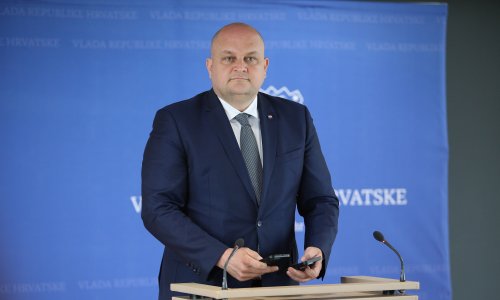 Šušnjar opet 'spustio' Mađarima i Slovacima: Pogledajte koje im je podatke sada izvadio