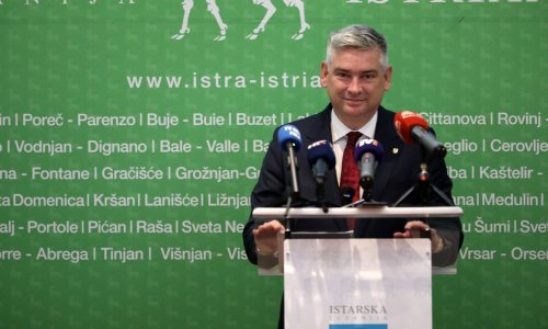 Istra nastavlja rad na dvojezičnoj prometnoj signalizaciji: Posebnost naše regije