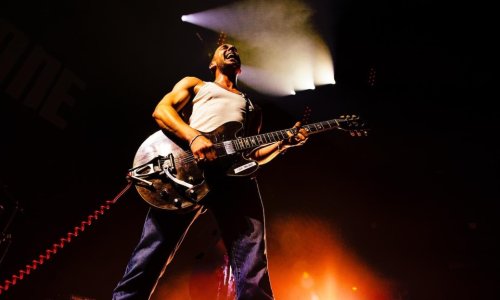 Vodimo vas na koncert jednog od najvećih imena britanskog rocka - karizmatični Miles Kane prvi put nastupa u Hrvatskoj