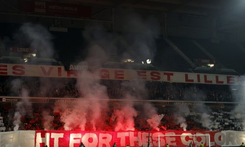 Sramotan potez Lilleovih navijača na utakmici sa Zvezdom; izvjesili su zastavu...