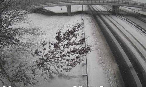 Snijeg pada od noćas: Na sjeveru se stvara deblji sloj, vjetar otežava posao ralicama