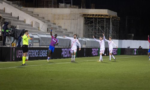 Englezi zgroženi viđenim u Mostaru; ne samo igrom Crystal Palacea, već i 'kavezom' za navijače