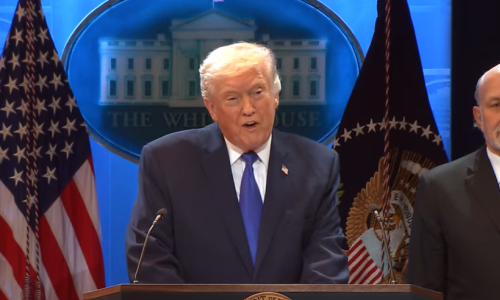 Trump se obraća javnosti: 'Odluka suda je duboko razočaravajuća, sram me nekih sudaca!'