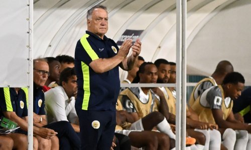 Legendarni trener odveo ih na povijesno SP, a sada šokirao ostavkom pred Mundijal