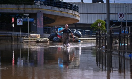 Poplave pogodile brazilski grad: 14 poginulih, izdano novo upozorenje