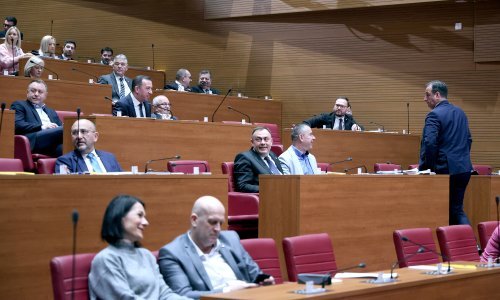 Stambena kriza u fokusu zastupnika: Ovo su rješenja koja su predložena u saborskoj raspravi