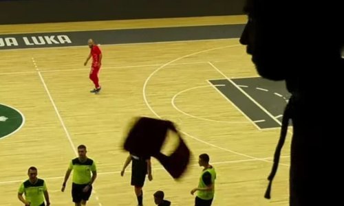 Kaos u Banjoj Luci: Maskirani huligani upali na tribinu, ima ozlijeđenih