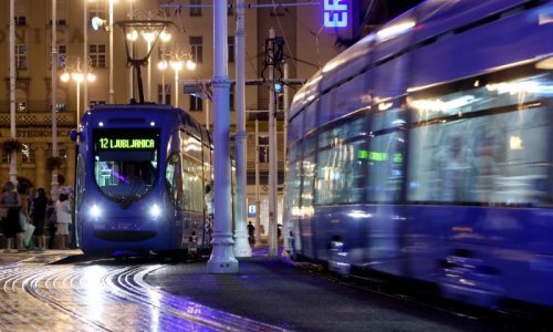 Salutirao i vikao 'Sieg Heil' u tramvaju pa putnike napao suzavcem