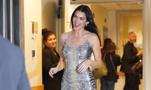 Kendall Jenner oživjela haljinu iz 90-ih koju je nosila Cindy Crawford