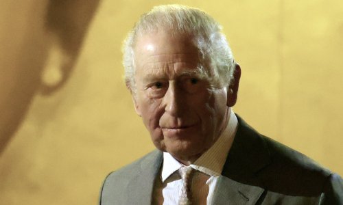 Kralj Charles sad izbjegava svog osramoćenog brata Andrewa