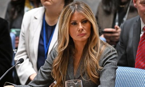 Melania Trump ispisala povijest u elegantnom Diorovom kompletu bez ijednog suvišnog detalja