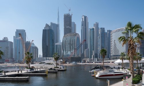 Influenceri uvjeravaju da je Dubai siguran, no pravila im zabranjuju reći koliko se boje