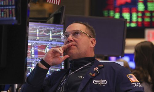 Kaos na burzama: Cijene nafte skočile iznad 100 dolara po barelu