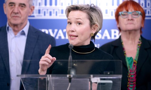 HDZ prozvao Kekin zbog predavanja u školi: 'Zvali su me kao liječnicu'