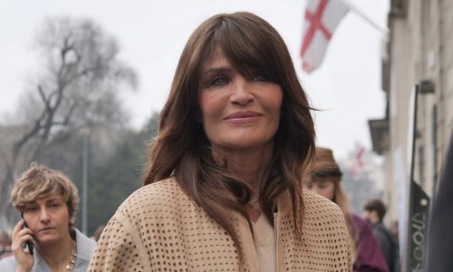 Francuski bob za žene nakon 40-e: Frizura koja vizualno pomlađuje i vraća punoću kosi