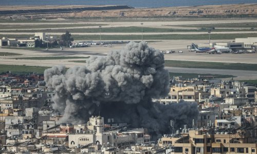 Kuvajt pod napadom projektila i dronova. Izrael srušio iranski avion nad Teheranom?