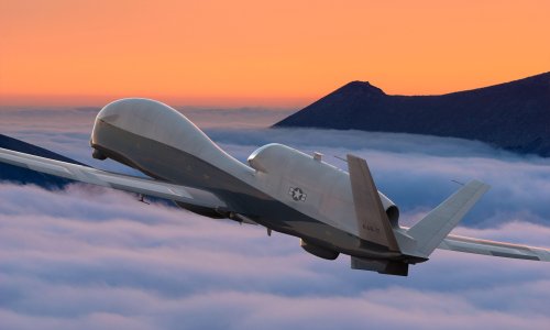 Američki dron presreo zrakoplov s evakuiranim Slovencima