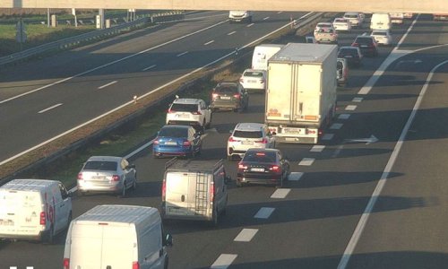 Kilometarske kolone kod Zafgreba i tunela Učka: Dogodilo se više prometnih nesreća
