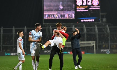 Pogledajte što su igrači Rijeke napravili kada je Rukavina ušao u svlačionicu, ali i njegovu reakciju