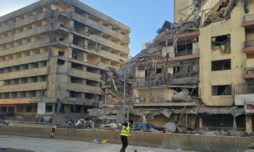 Izrael razorio 300 raketnih lansera, Iran pogodio američki tanker?