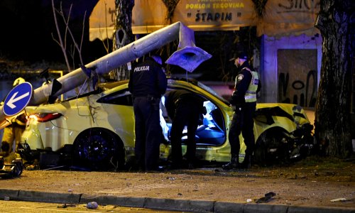 FOTO Teška nesreća u Dubravi: Vozač BMW-a napravio kaos